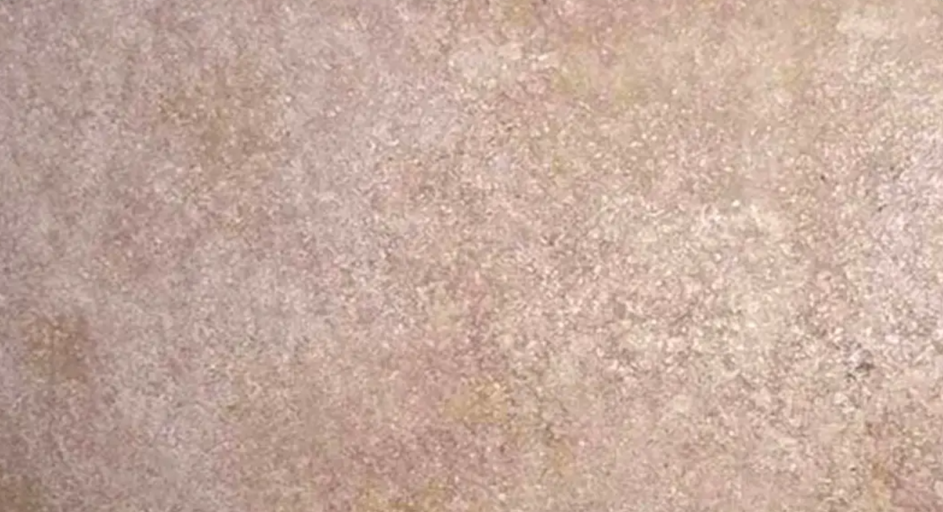 تراورتن کرم ورتون